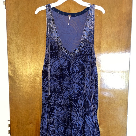 FREE PEOPLE Velvet Mini Dress - Picture 1 of 5